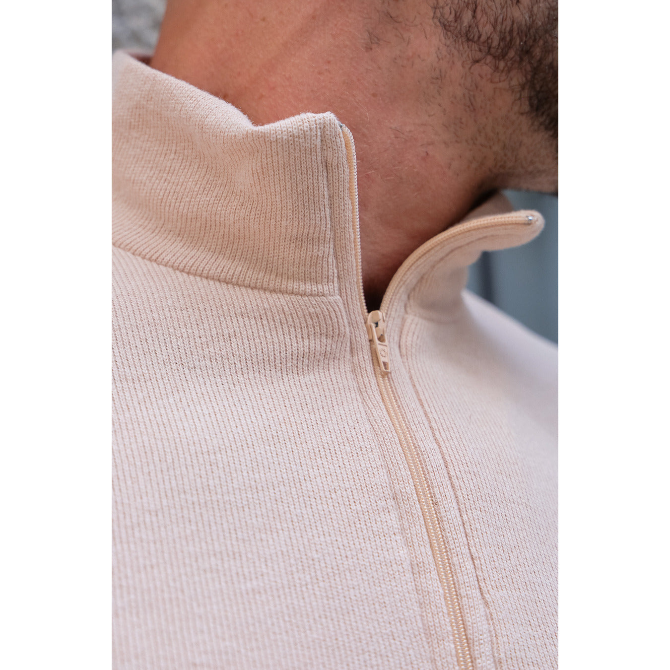 SUETER GOLA ALTA C/ ZIPER 8278 BEGE M