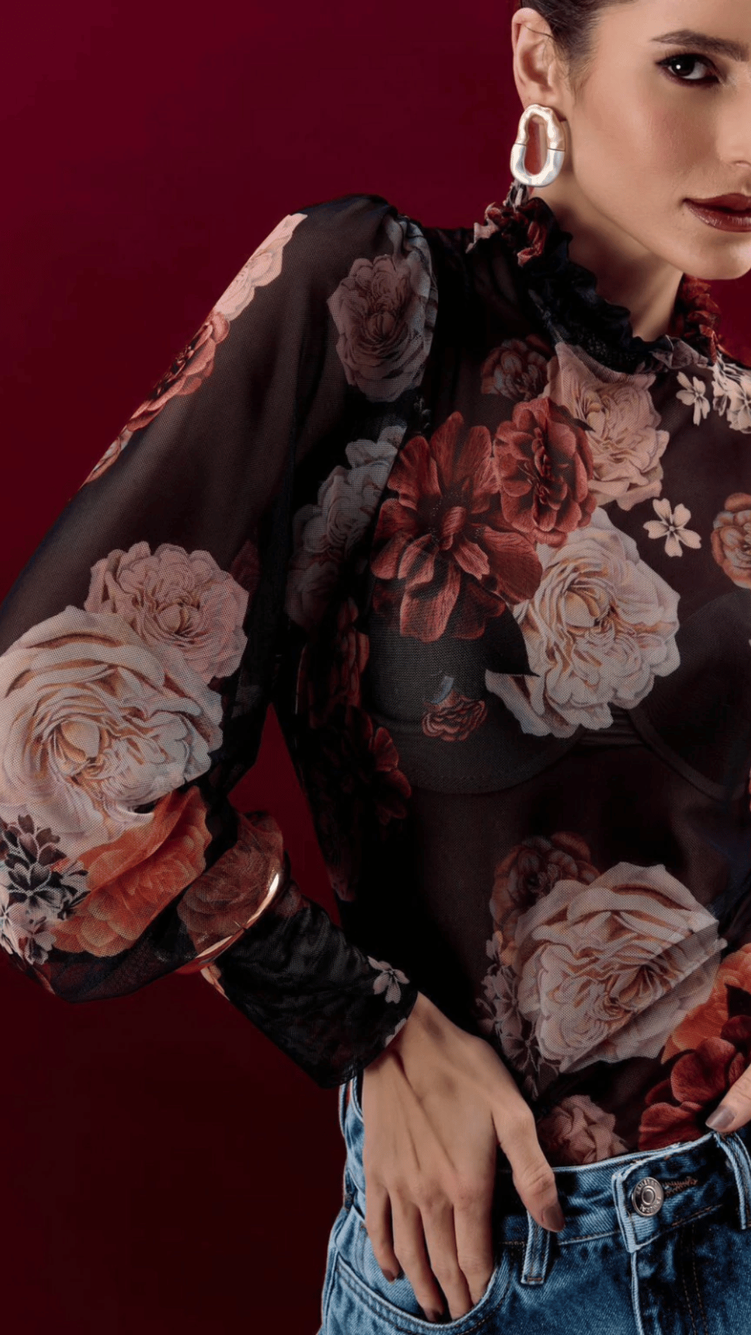 Blusa Tule Alessa Floral Adore