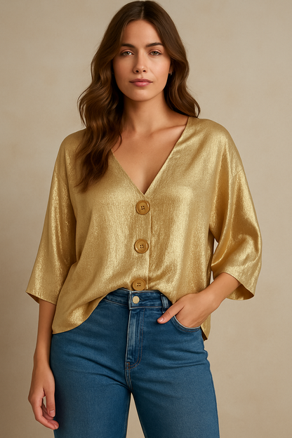Blusa Dourada Metalizada Gregga – Elegância com Brilho na Medida Certa